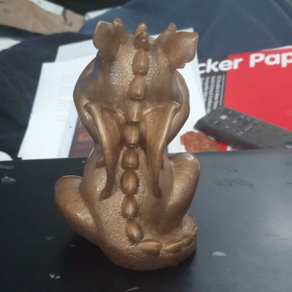 Handmade Bronze Resin See No Evil Dragon statue - Picture 3 of 5